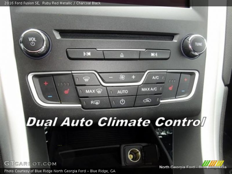 Ruby Red Metallic / Charcoal Black 2016 Ford Fusion SE