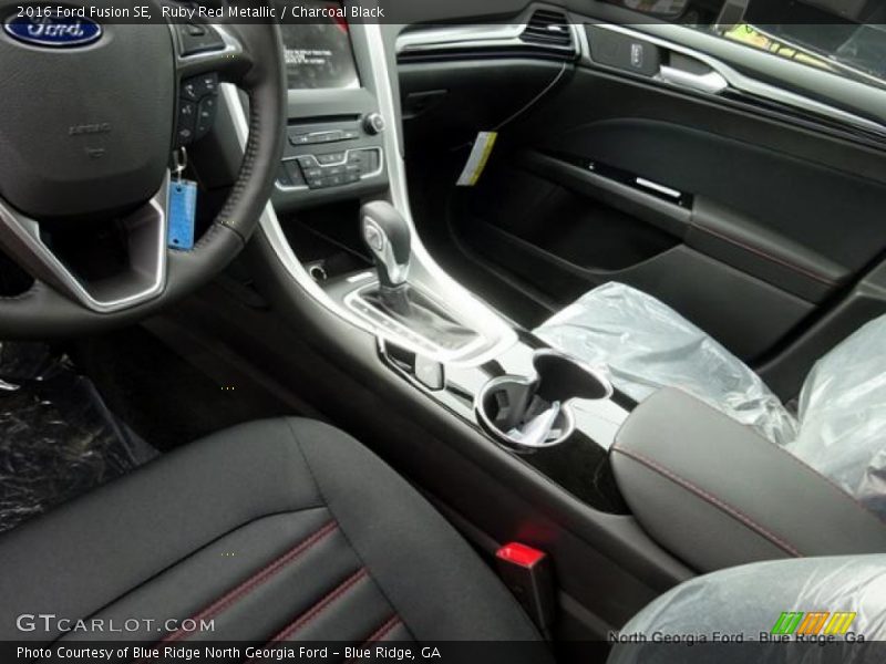 Ruby Red Metallic / Charcoal Black 2016 Ford Fusion SE