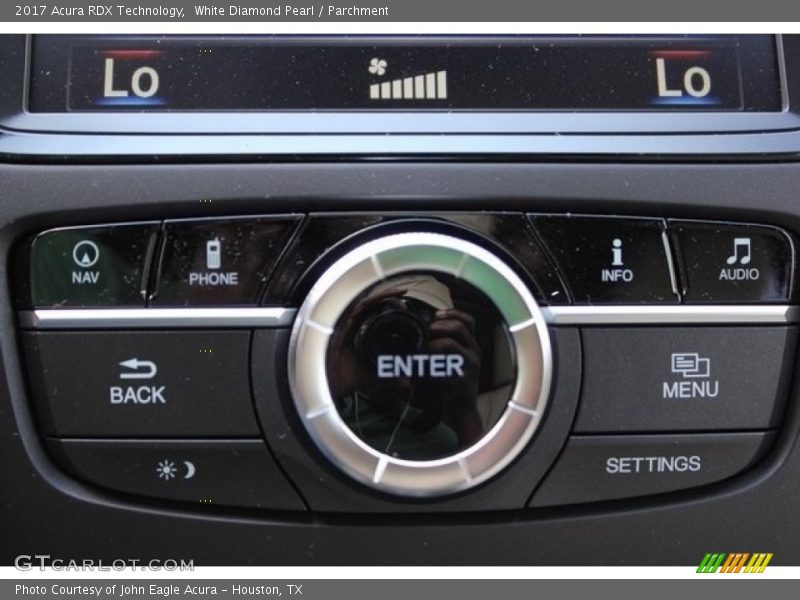 White Diamond Pearl / Parchment 2017 Acura RDX Technology