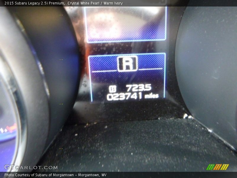 Crystal White Pearl / Warm Ivory 2015 Subaru Legacy 2.5i Premium