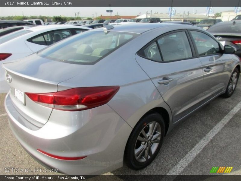 Gray / Gray 2017 Hyundai Elantra SE