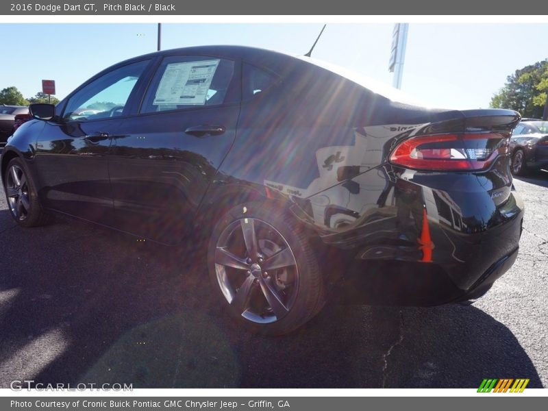 Pitch Black / Black 2016 Dodge Dart GT
