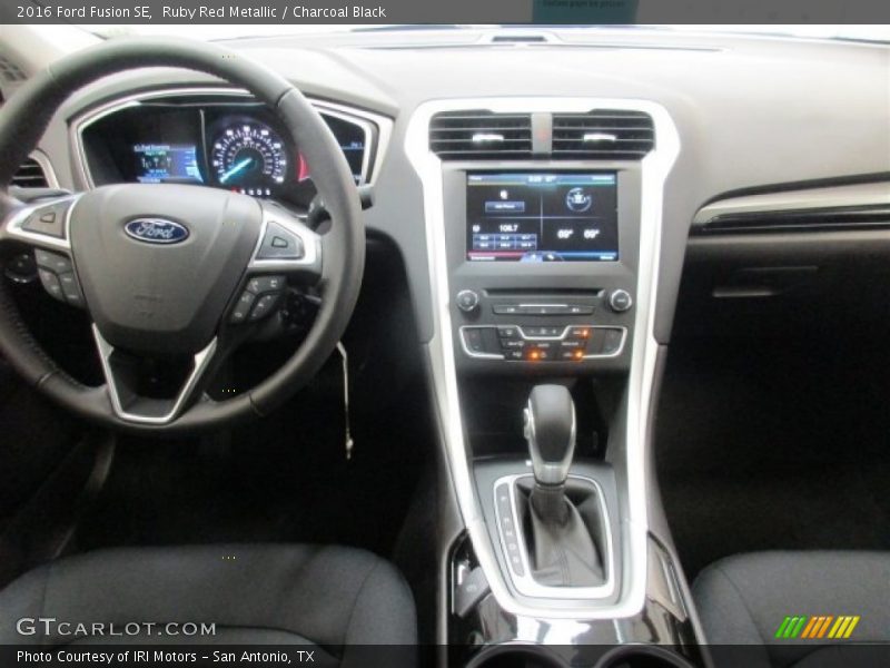 Ruby Red Metallic / Charcoal Black 2016 Ford Fusion SE