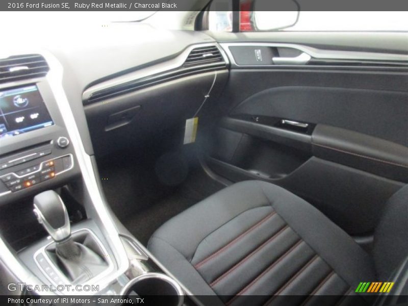 Ruby Red Metallic / Charcoal Black 2016 Ford Fusion SE