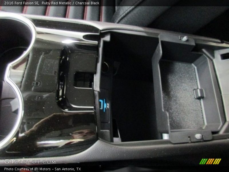 Ruby Red Metallic / Charcoal Black 2016 Ford Fusion SE