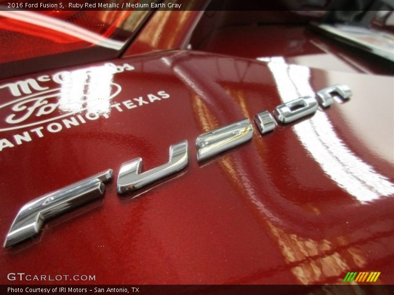 Ruby Red Metallic / Medium Earth Gray 2016 Ford Fusion S