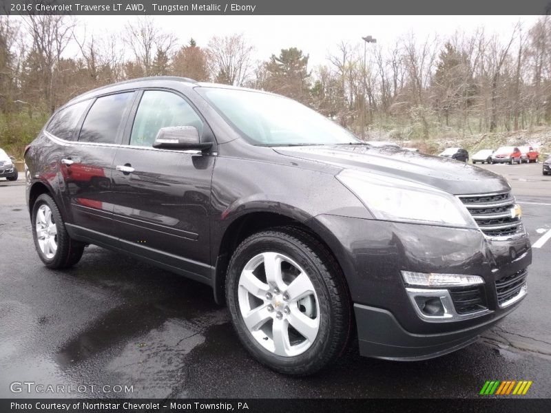 Tungsten Metallic / Ebony 2016 Chevrolet Traverse LT AWD