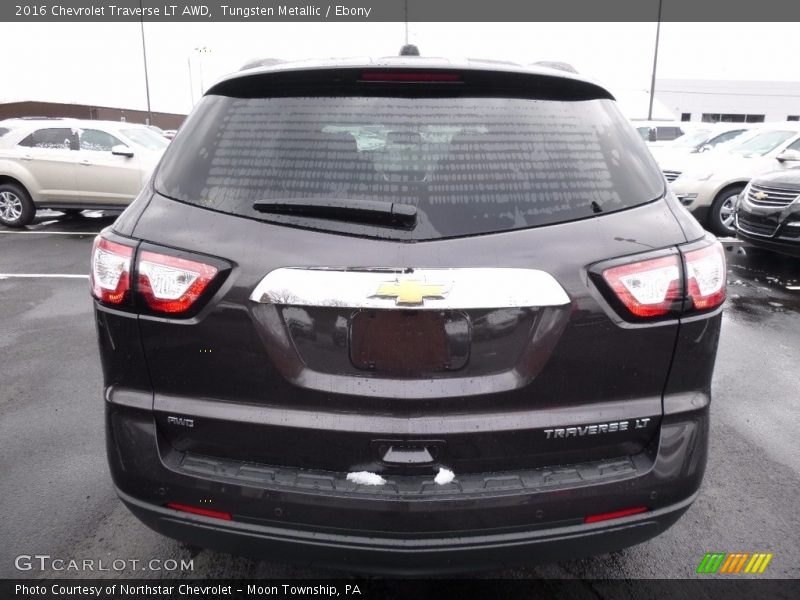 Tungsten Metallic / Ebony 2016 Chevrolet Traverse LT AWD