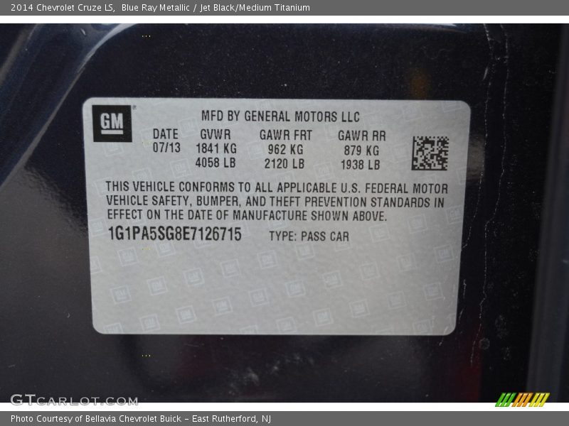 Blue Ray Metallic / Jet Black/Medium Titanium 2014 Chevrolet Cruze LS