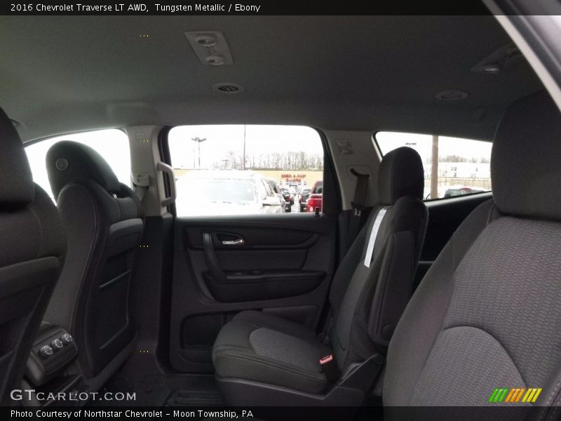 Tungsten Metallic / Ebony 2016 Chevrolet Traverse LT AWD