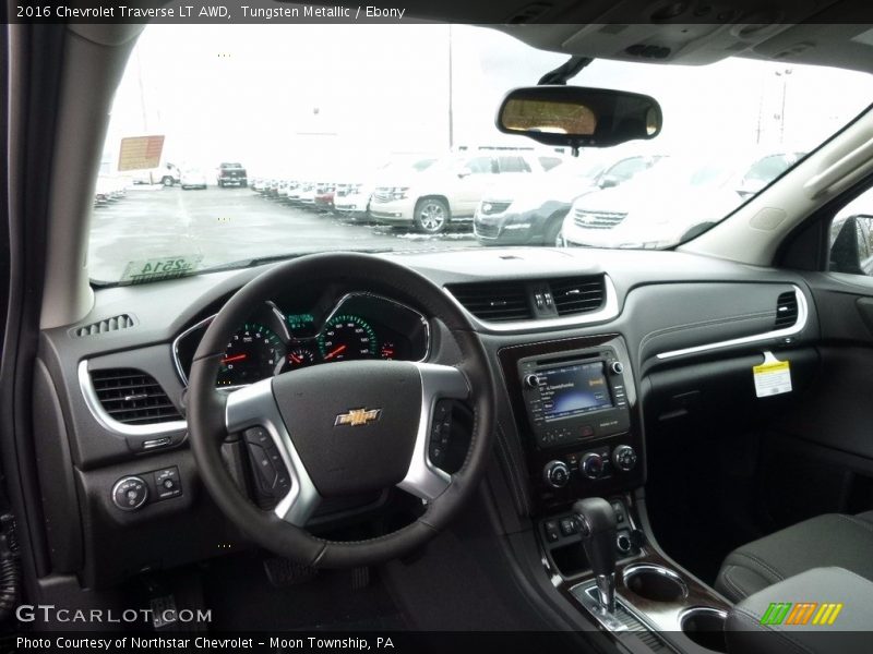 Tungsten Metallic / Ebony 2016 Chevrolet Traverse LT AWD