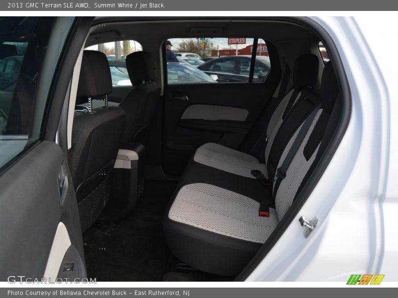 Summit White / Jet Black 2013 GMC Terrain SLE AWD