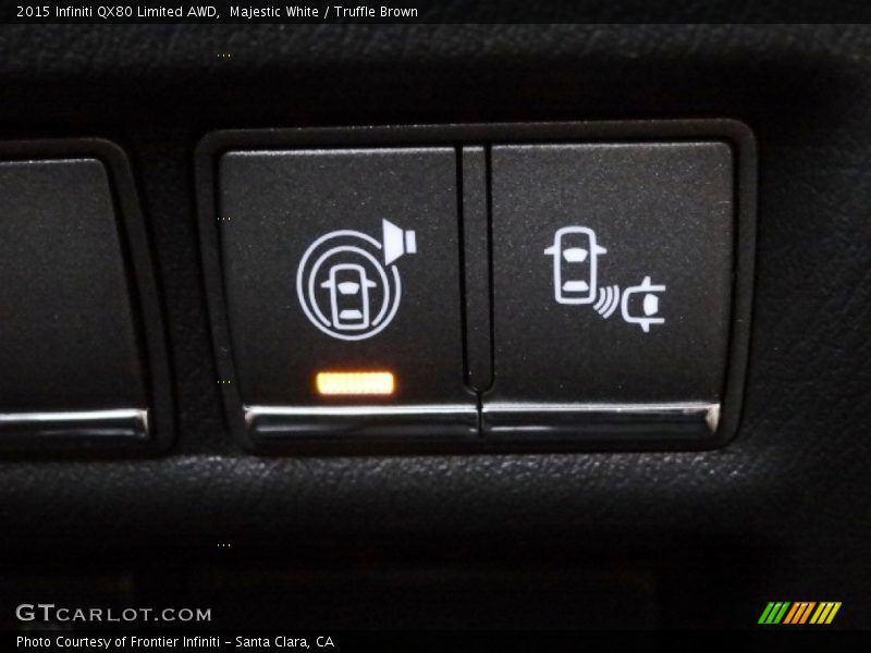 Controls of 2015 QX80 Limited AWD