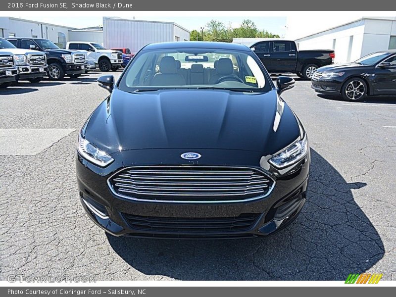 Shadow Black / Dune 2016 Ford Fusion SE