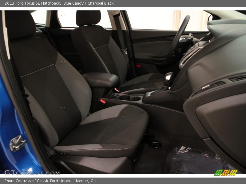 Blue Candy / Charcoal Black 2013 Ford Focus SE Hatchback