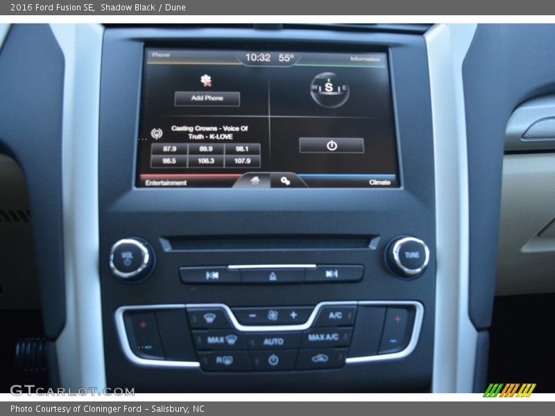 Shadow Black / Dune 2016 Ford Fusion SE