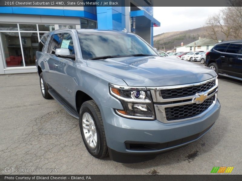 Front 3/4 View of 2016 Suburban LS 4WD