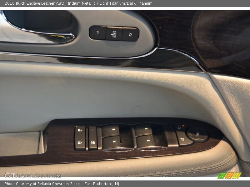 Iridium Metallic / Light Titanium/Dark Titanium 2016 Buick Enclave Leather AWD