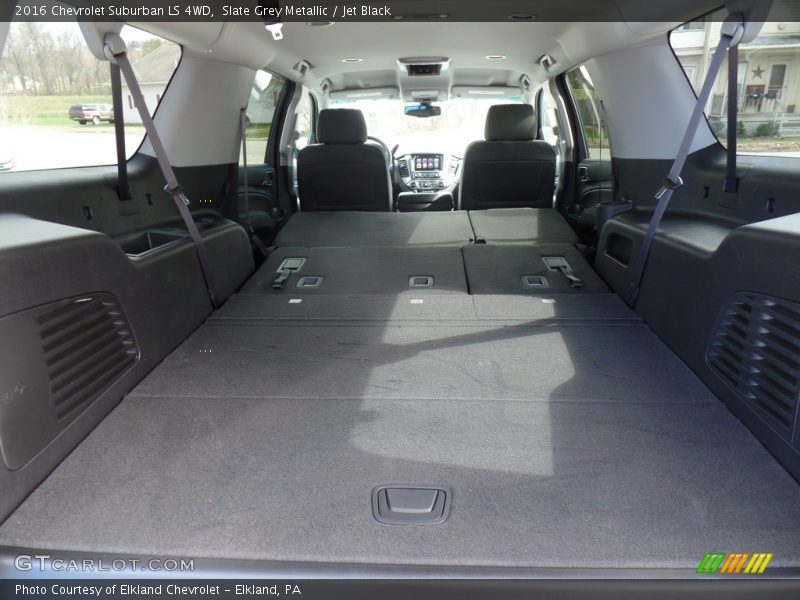  2016 Suburban LS 4WD Trunk