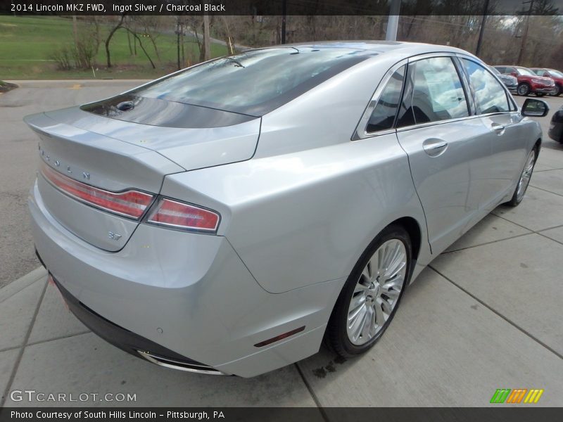 Ingot Silver / Charcoal Black 2014 Lincoln MKZ FWD