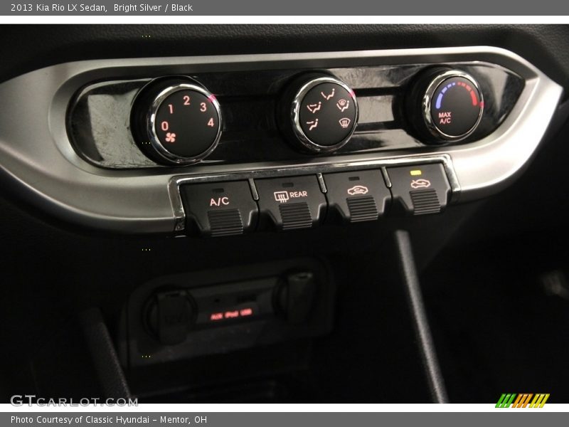 Bright Silver / Black 2013 Kia Rio LX Sedan