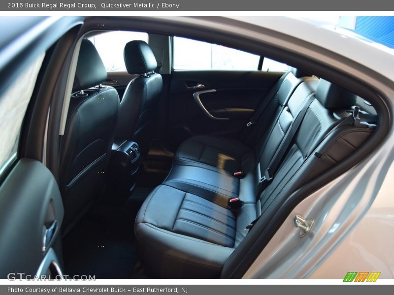 Quicksilver Metallic / Ebony 2016 Buick Regal Regal Group