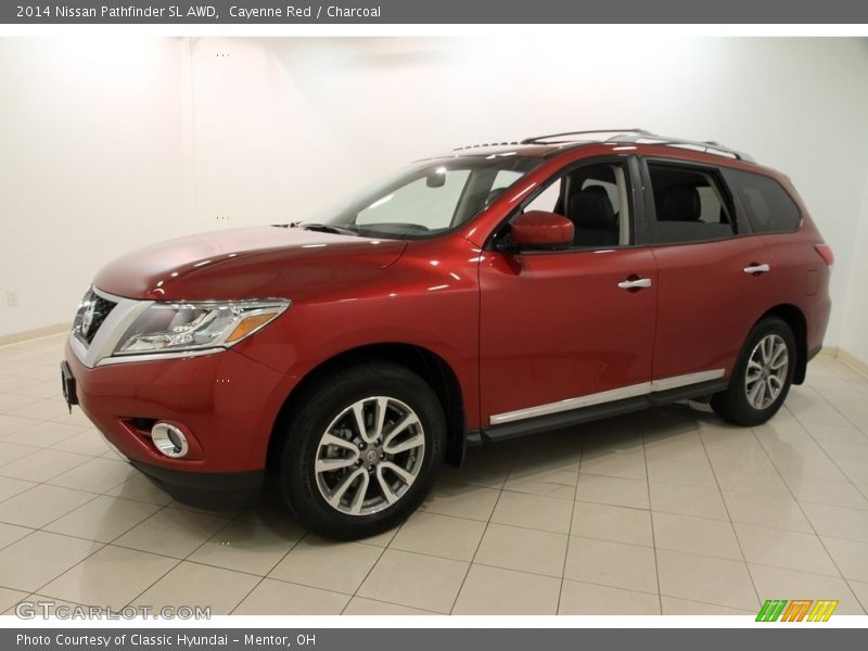 Cayenne Red / Charcoal 2014 Nissan Pathfinder SL AWD