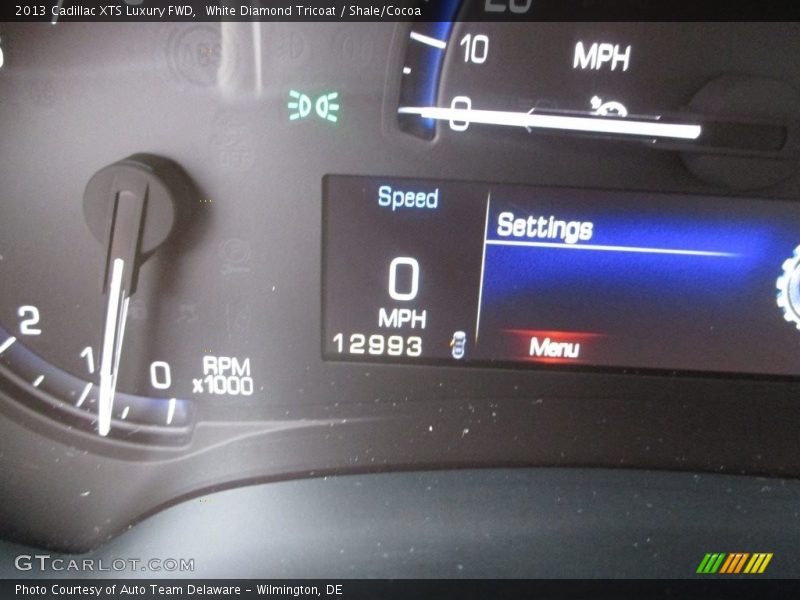 White Diamond Tricoat / Shale/Cocoa 2013 Cadillac XTS Luxury FWD