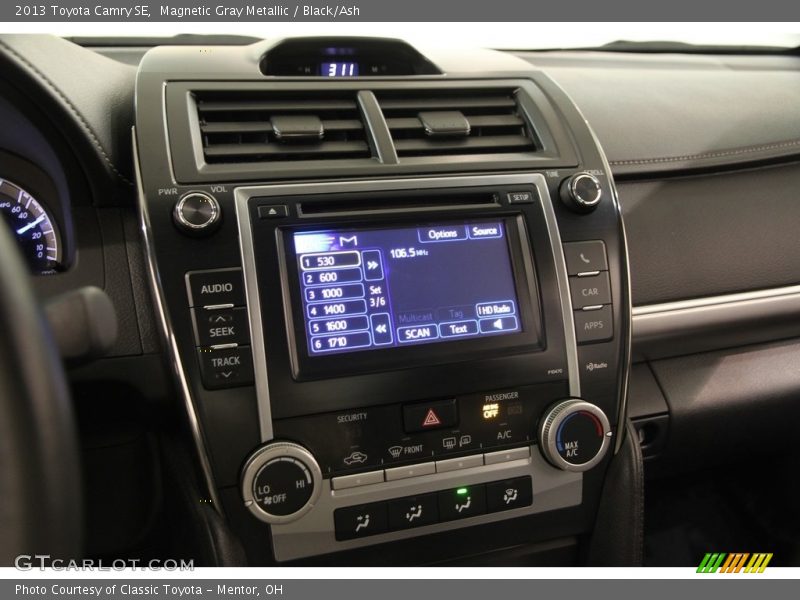 Magnetic Gray Metallic / Black/Ash 2013 Toyota Camry SE