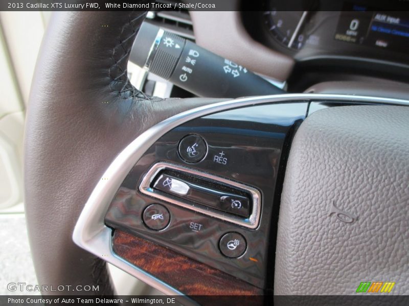 White Diamond Tricoat / Shale/Cocoa 2013 Cadillac XTS Luxury FWD