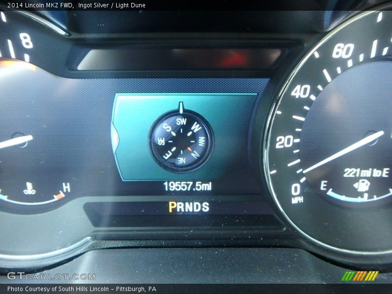 Ingot Silver / Light Dune 2014 Lincoln MKZ FWD