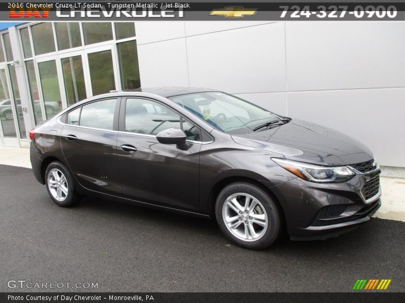 Tungsten Metallic / Jet Black 2016 Chevrolet Cruze LT Sedan