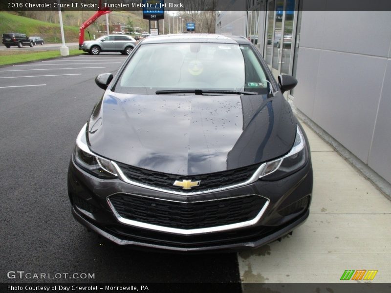 Tungsten Metallic / Jet Black 2016 Chevrolet Cruze LT Sedan