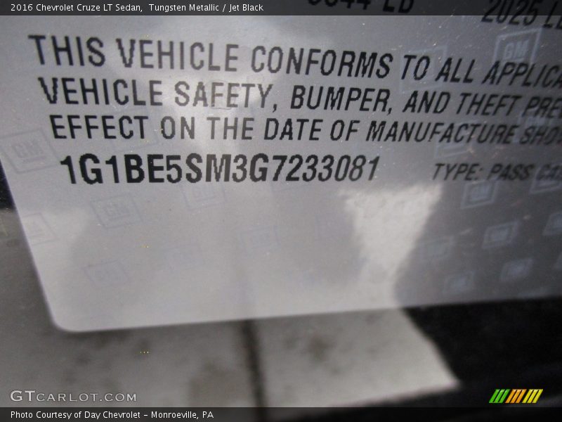 Tungsten Metallic / Jet Black 2016 Chevrolet Cruze LT Sedan