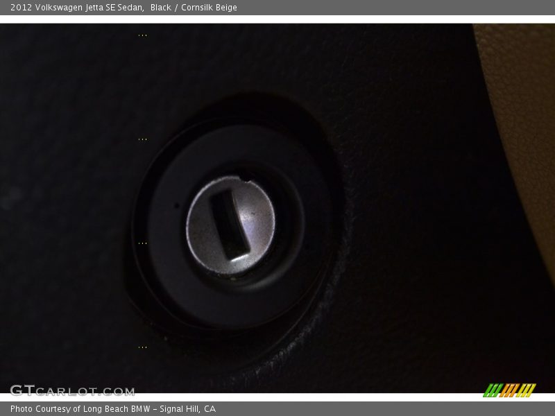 Black / Cornsilk Beige 2012 Volkswagen Jetta SE Sedan