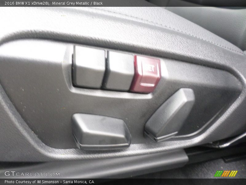 Mineral Grey Metallic / Black 2016 BMW X1 xDrive28i