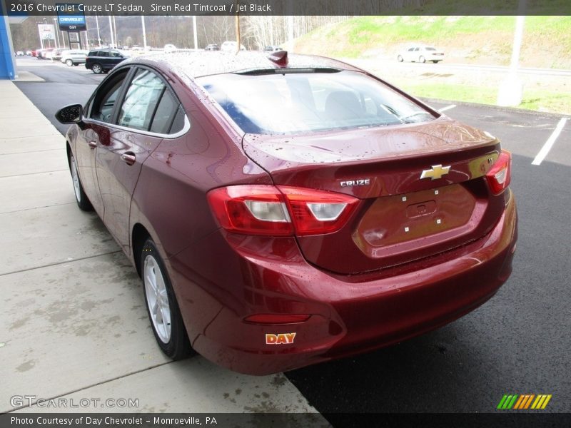 Siren Red Tintcoat / Jet Black 2016 Chevrolet Cruze LT Sedan