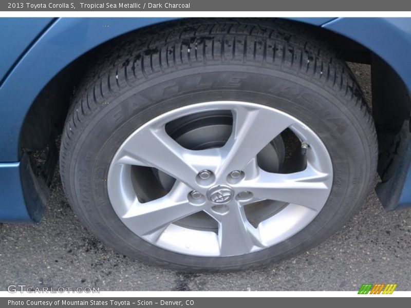 Tropical Sea Metallic / Dark Charcoal 2013 Toyota Corolla S