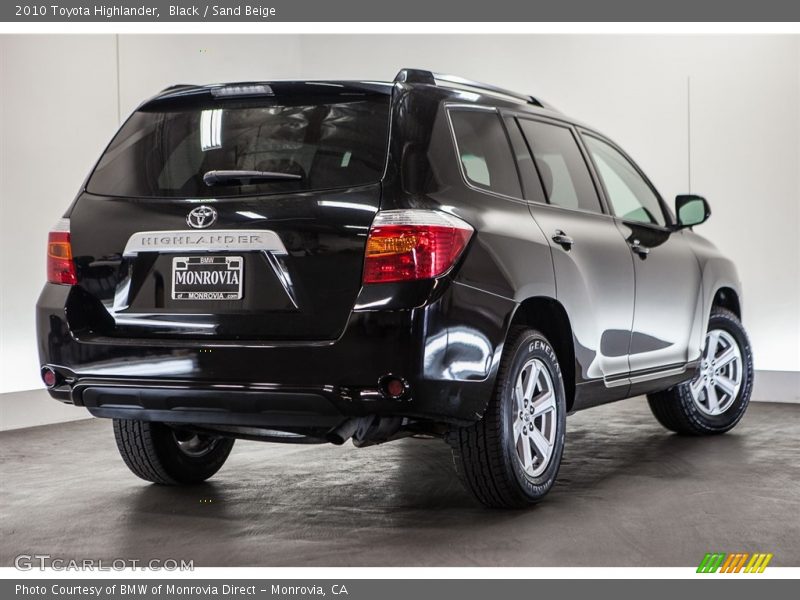 Black / Sand Beige 2010 Toyota Highlander