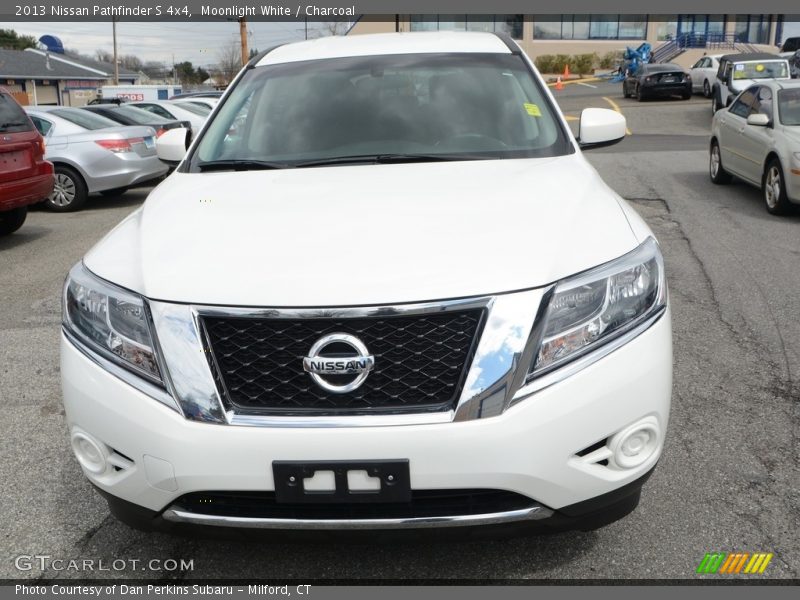 Moonlight White / Charcoal 2013 Nissan Pathfinder S 4x4