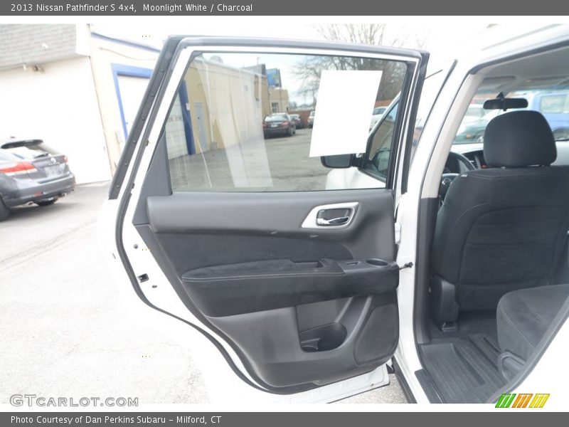 Moonlight White / Charcoal 2013 Nissan Pathfinder S 4x4