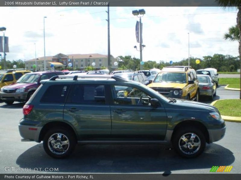 Lofty Green Pearl / Charcoal 2006 Mitsubishi Outlander LS