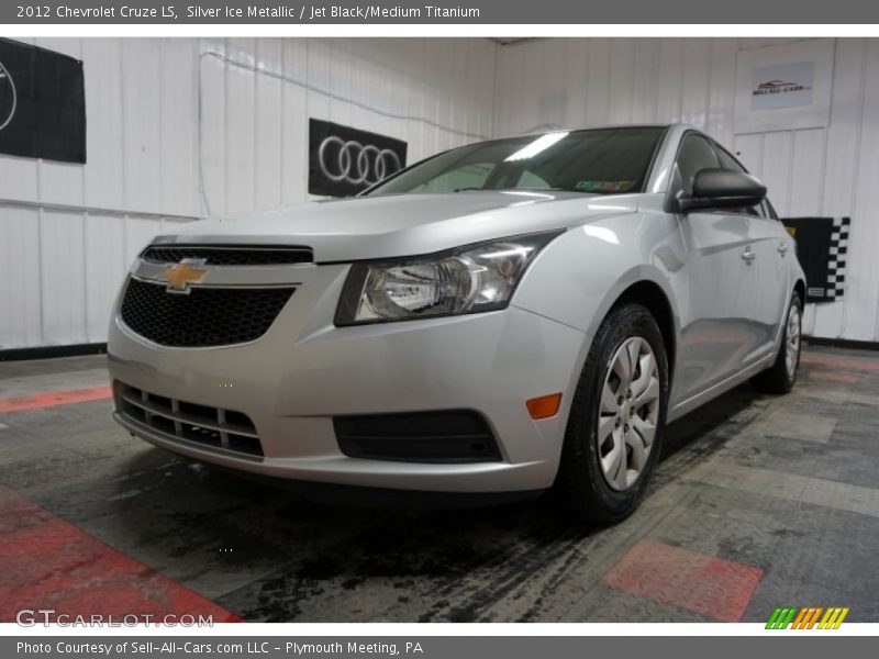 Silver Ice Metallic / Jet Black/Medium Titanium 2012 Chevrolet Cruze LS