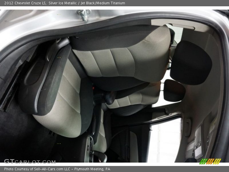 Silver Ice Metallic / Jet Black/Medium Titanium 2012 Chevrolet Cruze LS
