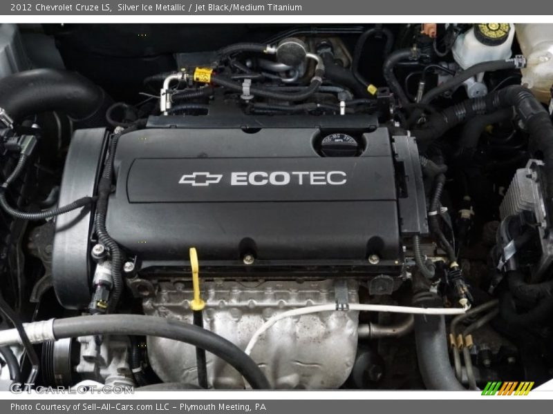 Silver Ice Metallic / Jet Black/Medium Titanium 2012 Chevrolet Cruze LS