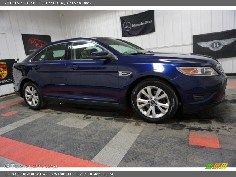 Kona Blue / Charcoal Black 2011 Ford Taurus SEL