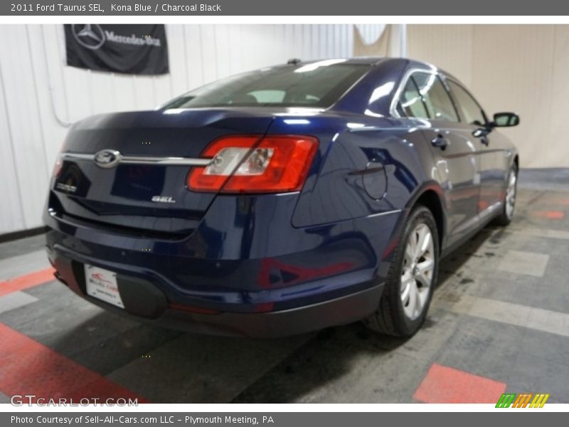 Kona Blue / Charcoal Black 2011 Ford Taurus SEL