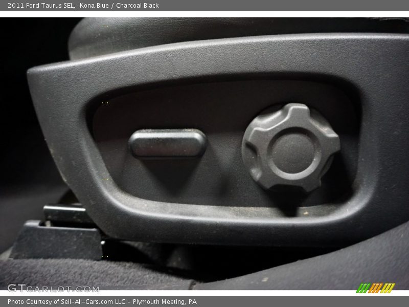 Kona Blue / Charcoal Black 2011 Ford Taurus SEL