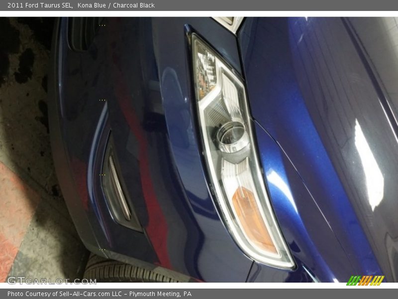 Kona Blue / Charcoal Black 2011 Ford Taurus SEL