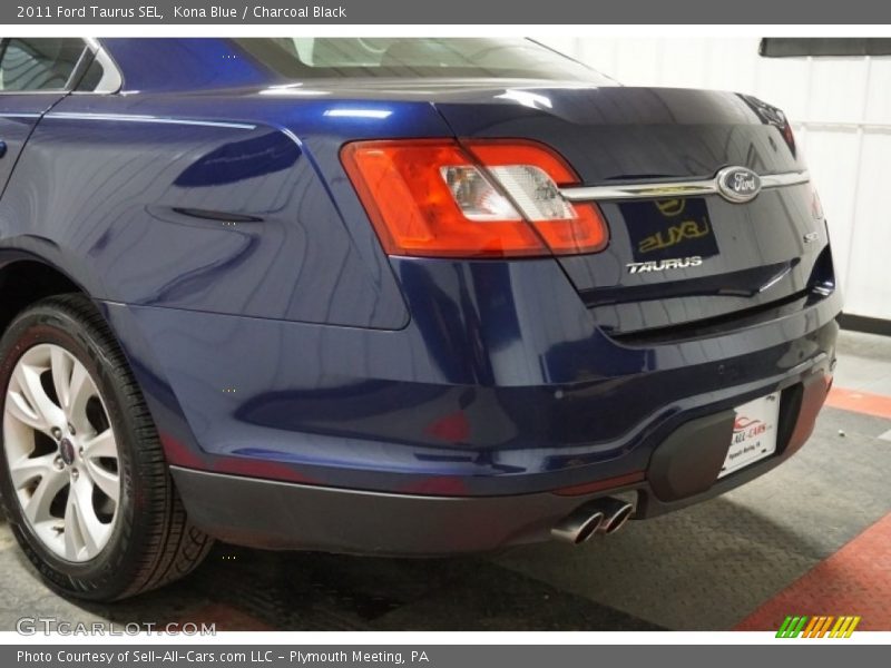 Kona Blue / Charcoal Black 2011 Ford Taurus SEL